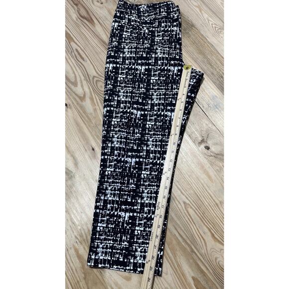 Apt. 9 Women's/Misses Size 8 Black And White Checkered Pattern Crop Pants - Picture 5 of 5